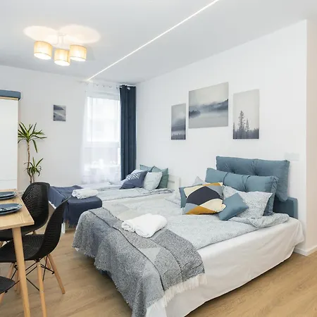 November, A4 公寓 卢布林